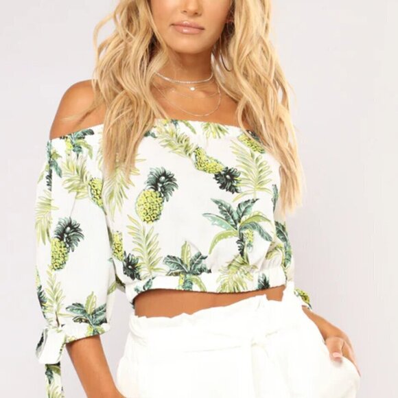 Fashion Nova Size XL Pineapple Skies Crop Top, Excellent Used Condition - Picture 1 of 13